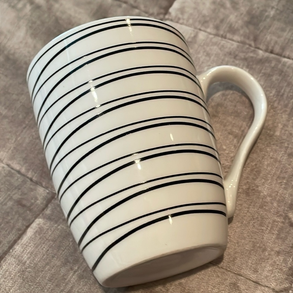 Maxwell Williams Coffee Mug White and Black Strip